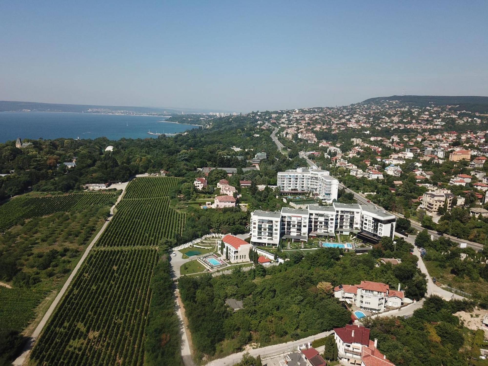 Amfora 3* Sf. Constantin și Elena