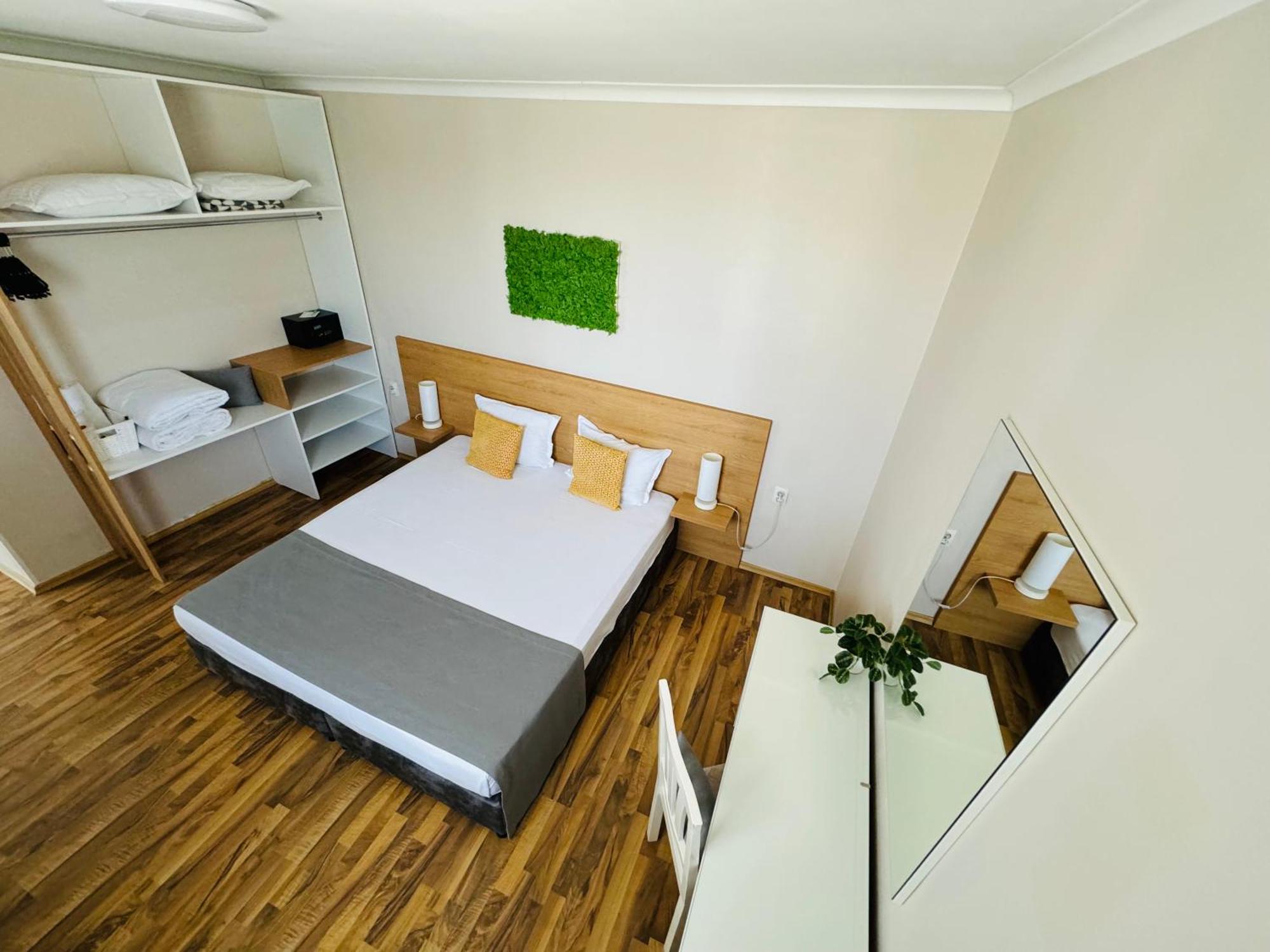 Amfora Hotel 3*