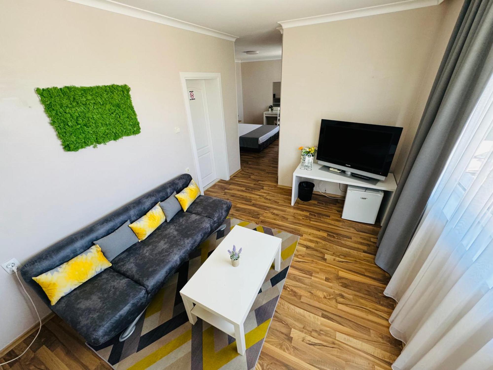 Amfora Hotel Saints Constantine and Helena
